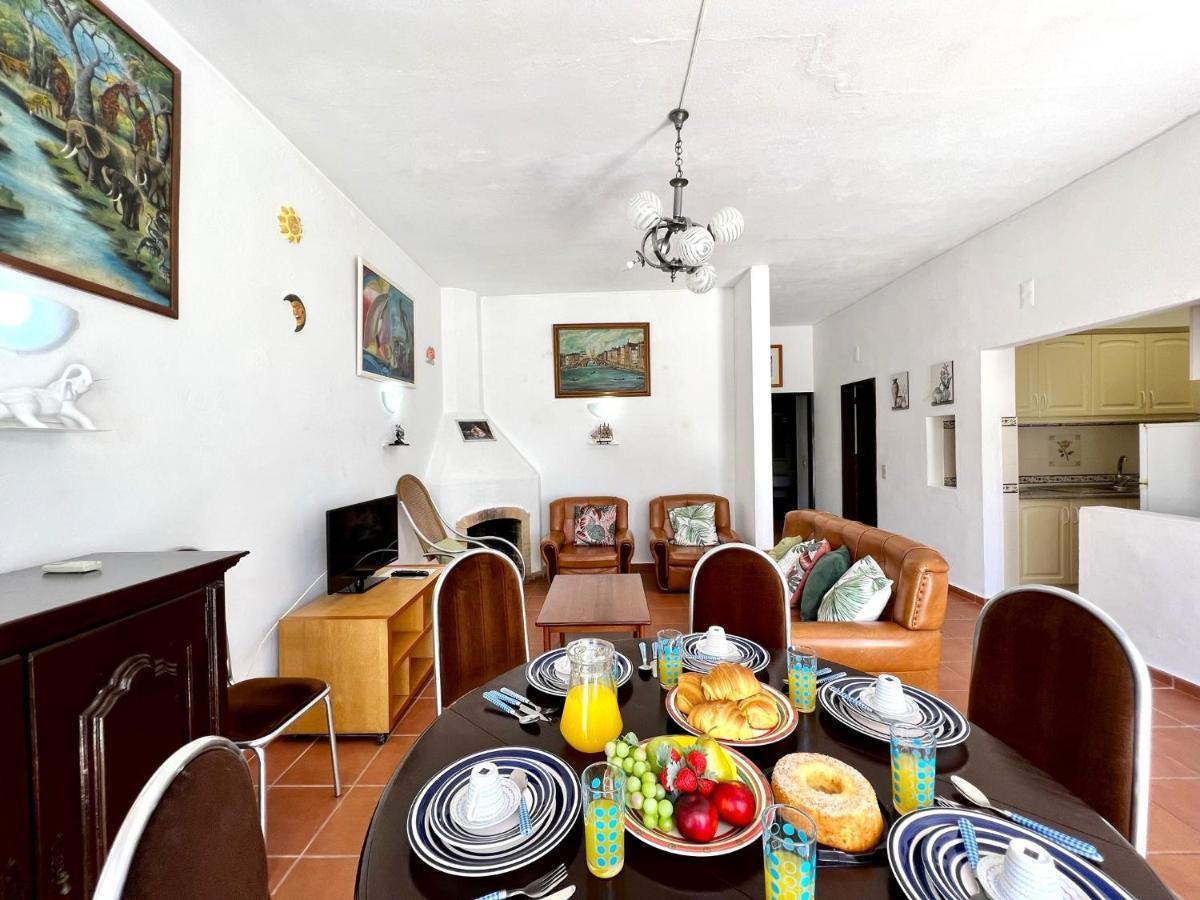 Armacao De Pera Twins 3 With Pool By Homing Apartamento Exterior foto