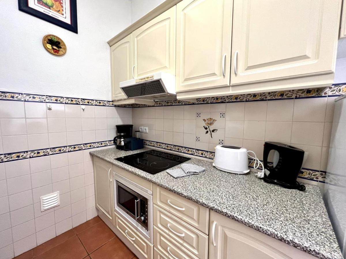 Armacao De Pera Twins 3 With Pool By Homing Apartamento Exterior foto